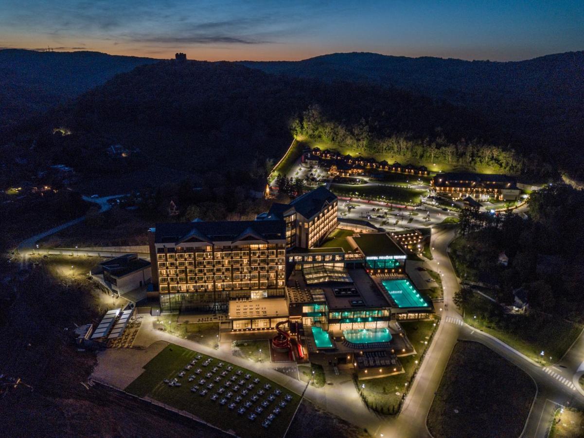 Etno Naselje Vrdnicka Kula Hotel Връдник Екстериор снимка