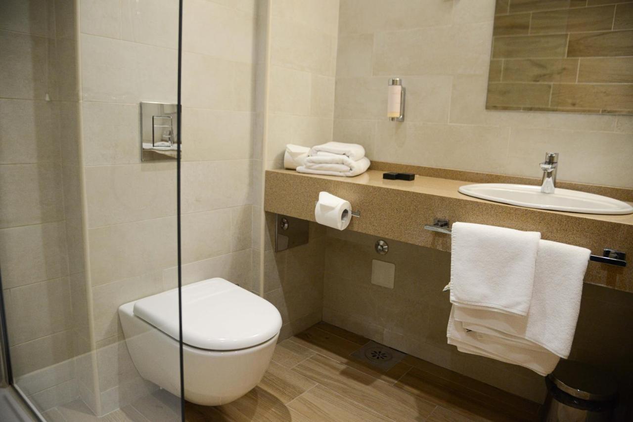 Etno Naselje Vrdnicka Kula Hotel Връдник Екстериор снимка
