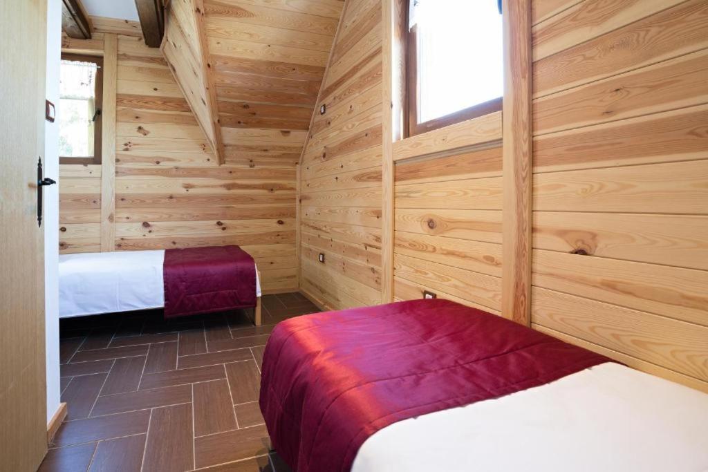 Etno Naselje Vrdnicka Kula Hotel Връдник Екстериор снимка