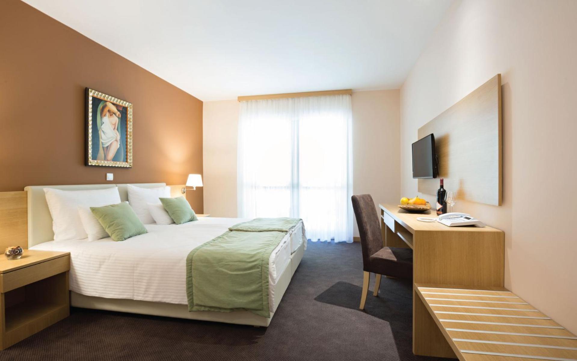 Etno Naselje Vrdnicka Kula Hotel Връдник Екстериор снимка